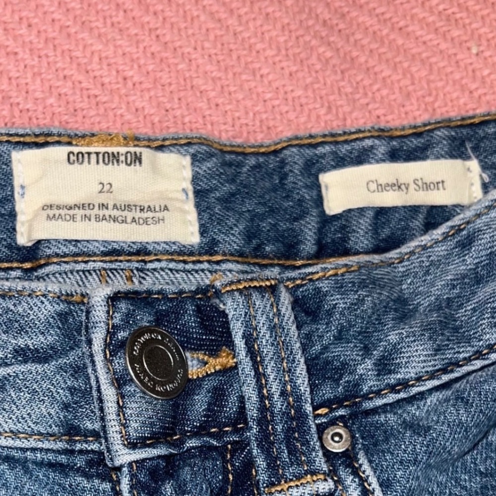 Cotton On Cheeky Short Womens‎ 22" Denim Cut Off Frayed Raw Hem High Rise  XXS - Picture 3 of 3